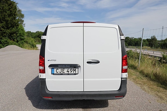 Mercedes-Benz eVito 112 3 of 19