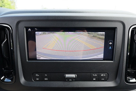 Mercedes-Benz eVito 112 15 of 19