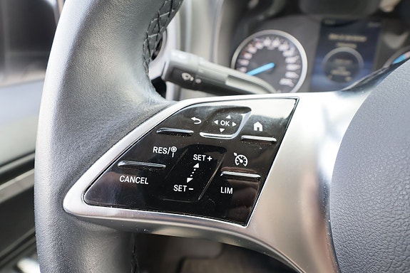 Mercedes-Benz eVito 112 10 of 19