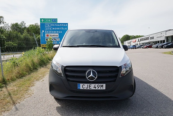 Mercedes-Benz eVito 112 2 of 19