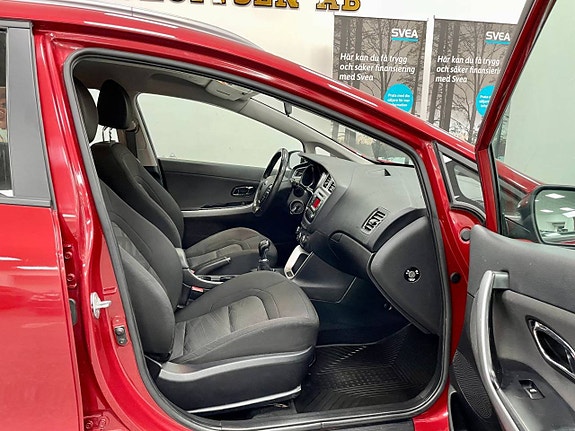 Kia Ceed 11 of 19