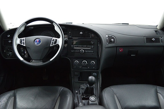 Saab 9-5 7 of 22
