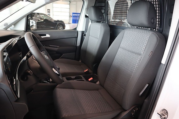 Ford Transit Connect 10 of 15