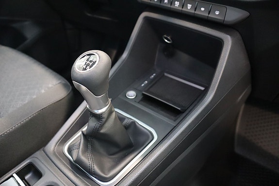 Ford Transit Connect 15 of 15