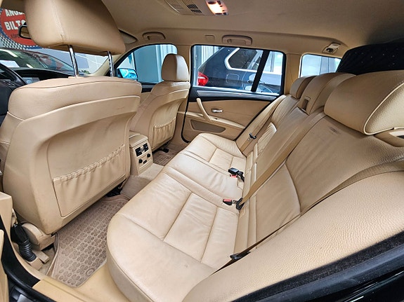 BMW 525 13 of 16