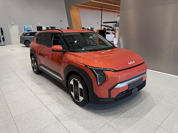 Kia EV3 5 of 11