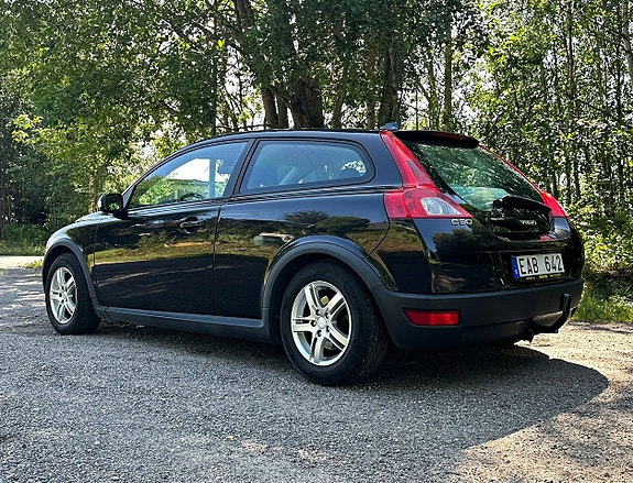 Volvo C30 2 of 5