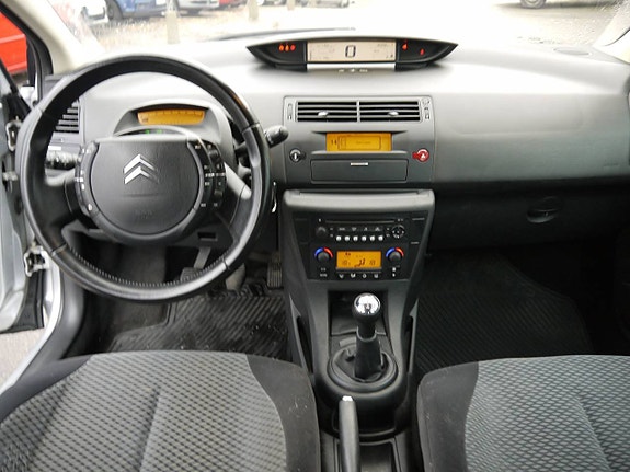 Citroen C4 9 of 20