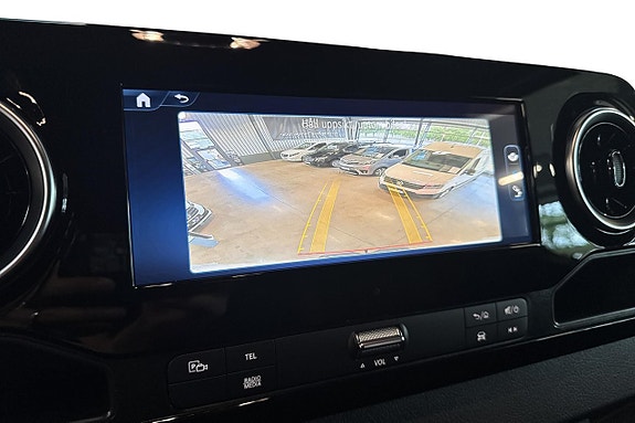 Mercedes-Benz eSprinter 414 12 of 15