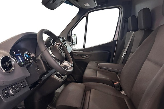 Mercedes-Benz eSprinter 414 10 of 15