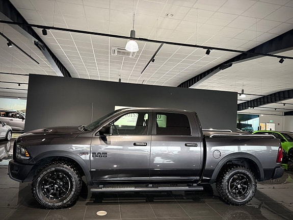 Dodge RAM 1500 2 of 30