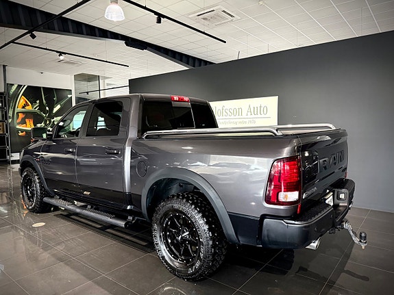 Dodge RAM 1500 3 of 30