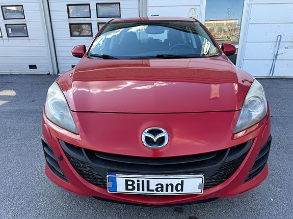 Mazda 3 2 of 8