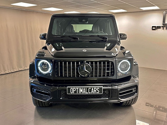Mercedes-Benz G63 8 of 16
