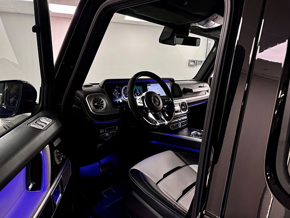 Mercedes-Benz G63 3 of 16