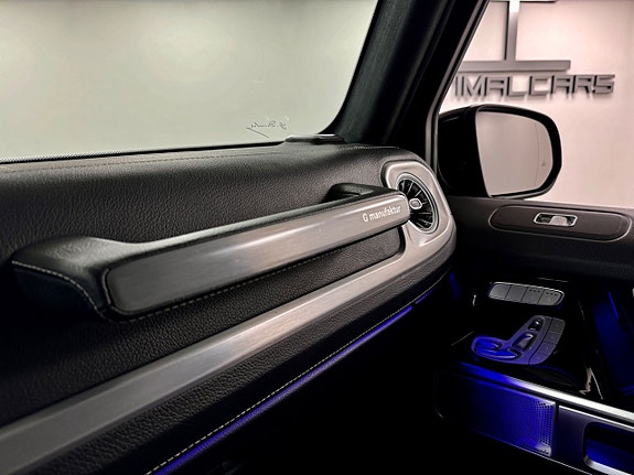 Mercedes-Benz G63 11 of 16
