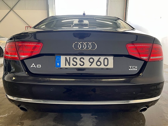 Audi A8 5 of 5