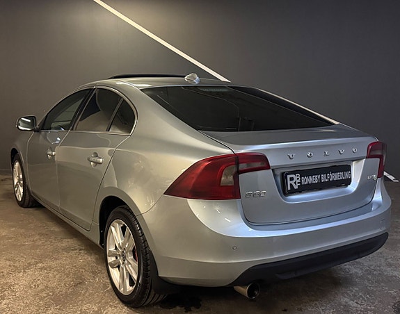 Volvo S60 9 of 20
