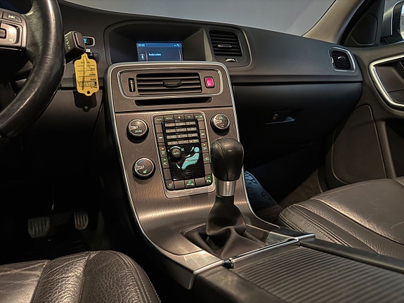 Volvo S60 12 of 20