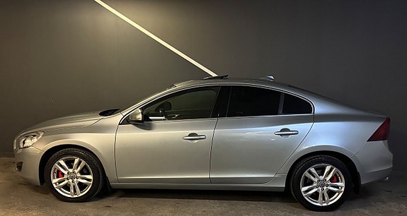 Volvo S60 7 of 20