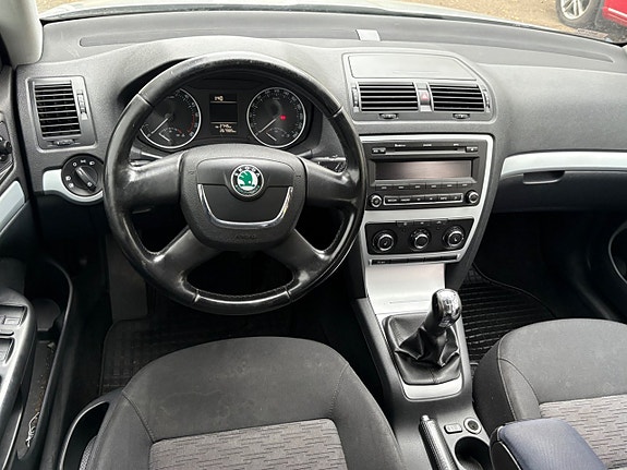 Skoda Octavia 13 of 15