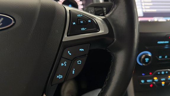 Ford Galaxy 16 of 18