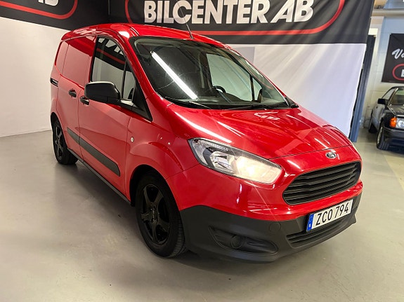 Ford Transit Courier 6 of 18