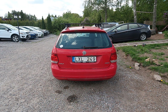 Volkswagen Golf VI 4 of 6