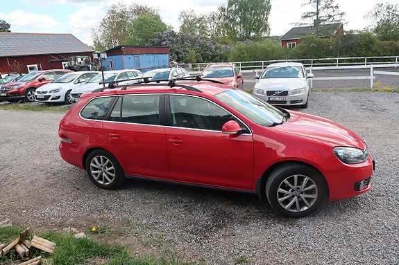 Volkswagen Golf VI 2 of 6