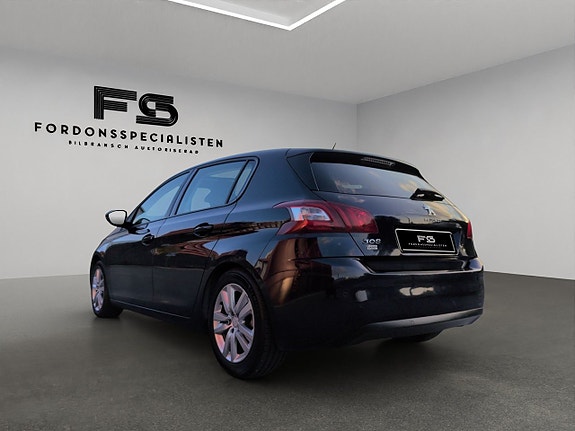 Peugeot 308 7 of 27