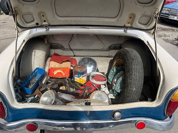 Hillman Minx 26 of 27