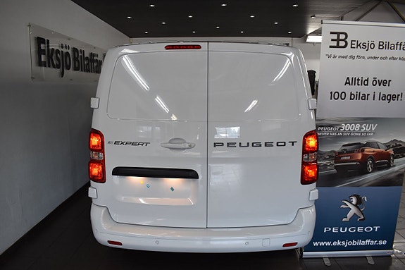 Peugeot e-Expert 9 of 17