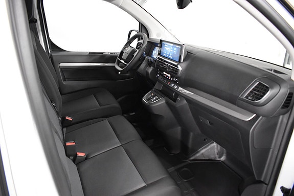 Peugeot e-Expert 11 of 17