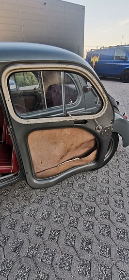 Renault 4 25 of 26
