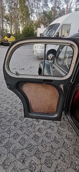Renault 4 24 of 26