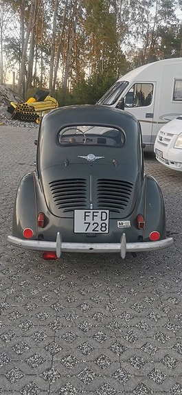 Renault 4 7 of 26