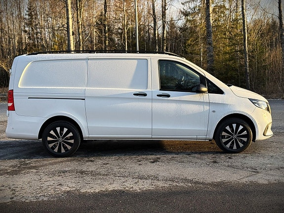 Mercedes-Benz Vito 119 8 of 21