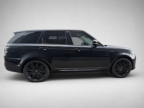 Land Rover Range Rover Sport 4 of 5