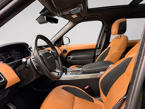 Land Rover Range Rover Sport 8 of 13