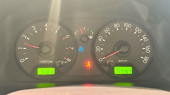 Kia Picanto 8 of 11