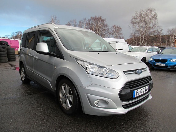 Ford Connect Tourneo 4 of 15