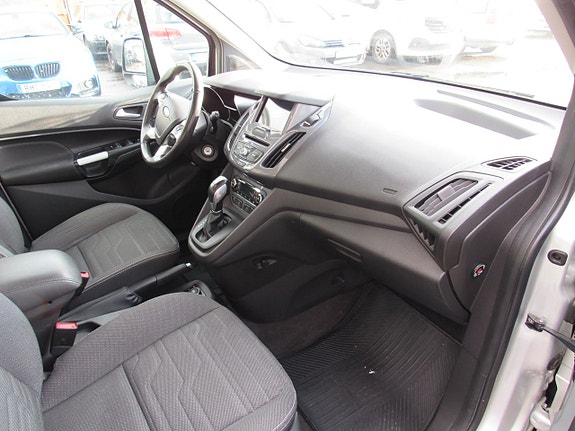 Ford Connect Tourneo 10 of 15