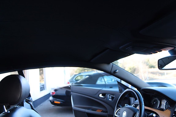 Jaguar XK 9 of 9