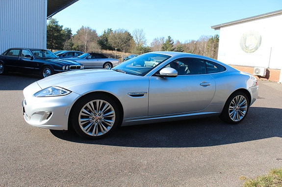 Jaguar XK 7 of 9