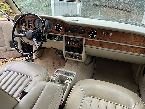 Rolls Royce Silver Spur 5 of 5