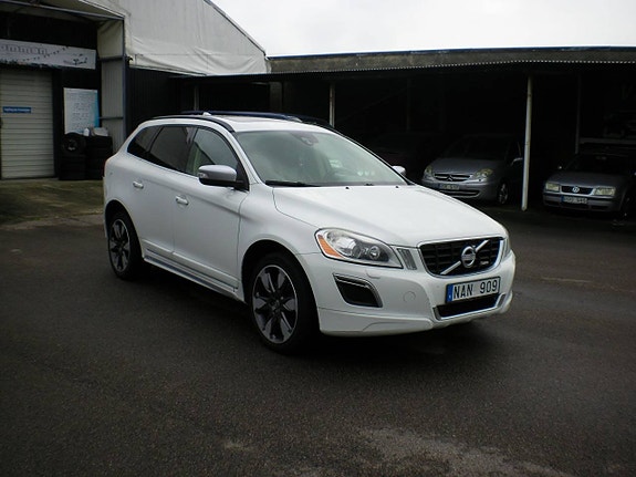 Volvo XC60 11 of 11