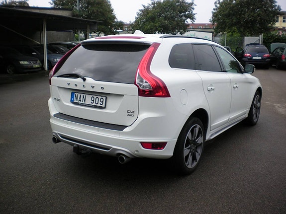 Volvo XC60 8 of 11