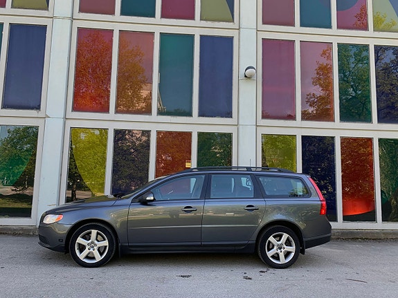 Volvo V70 11 of 11