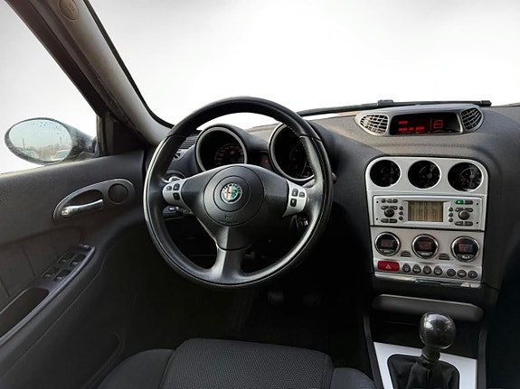 Alfa Romeo 156 14 of 20
