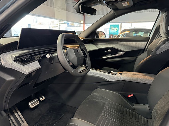 Peugeot 5008 6 of 15